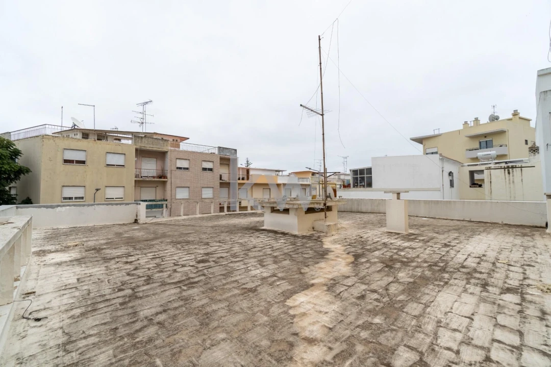 Prédio para Venda em Olhão Foto 43