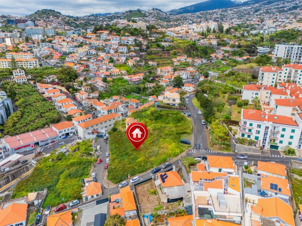 Terreno para Venda em Funchal (São Pedro) Foto 12