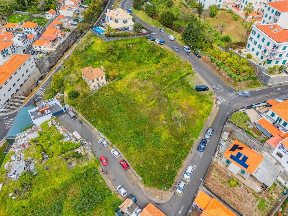 Terreno para Venda em Funchal (São Pedro) Foto 11