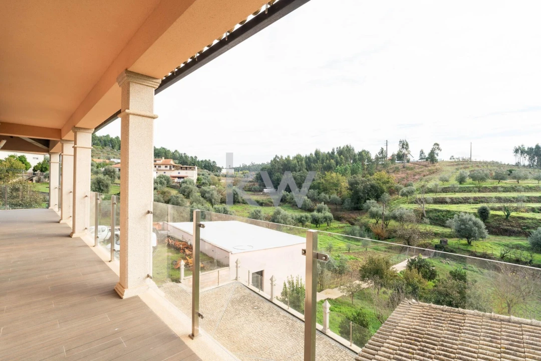 Moradia T4 para Venda em São Pedro de Alva e São Paio de Mondego Foto 20