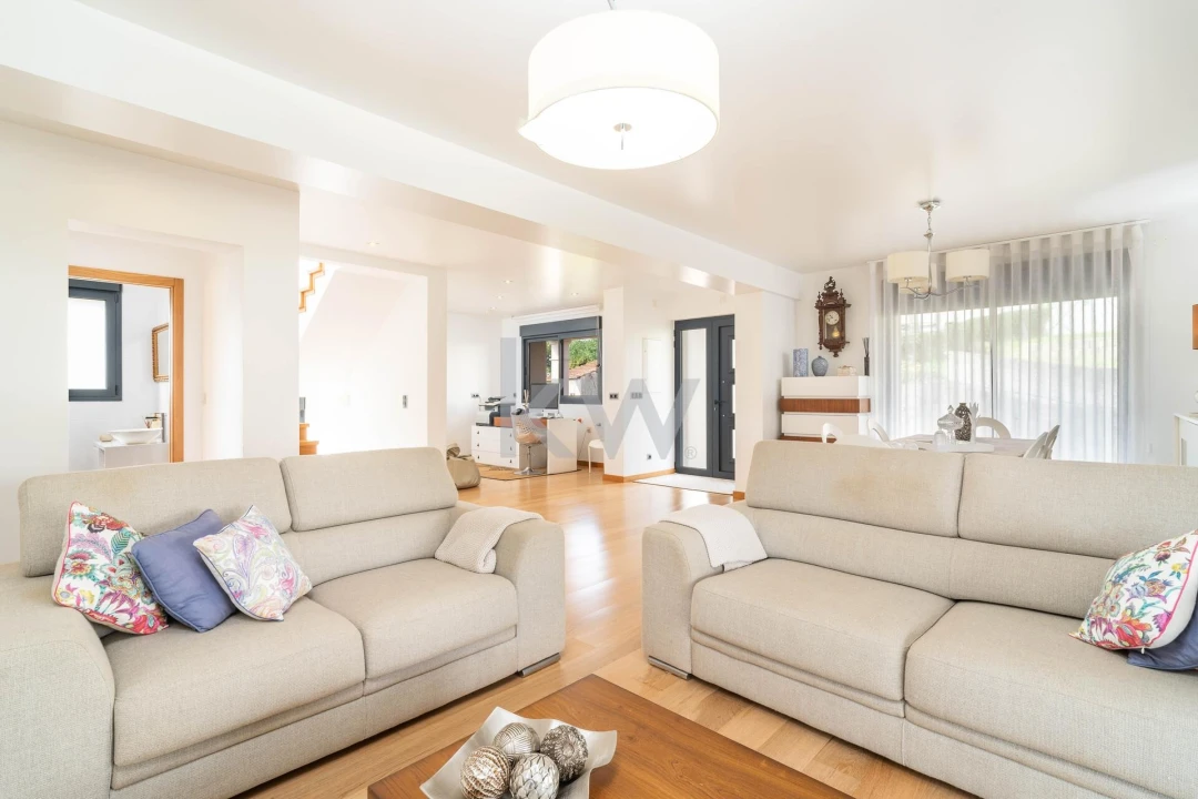 Moradia T4 para Venda em São Pedro de Alva e São Paio de Mondego Foto 7