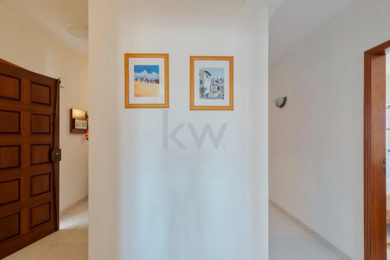 Apartamento T3 para Venda em Boavista dos Pinheiros Foto 4