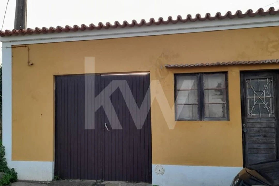 Moradia T3 para Venda em Requeixo, Nossa Senhora de Fátima e Nariz Foto 4