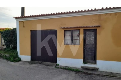 Moradia T3 para Venda em Requeixo, Nossa Senhora de Fátima e Nariz