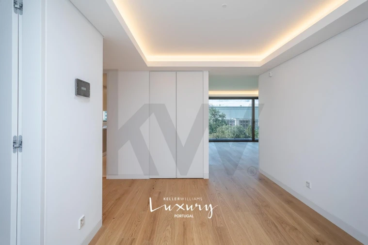 Apartamento T4 para Venda em Alvalade Foto 33