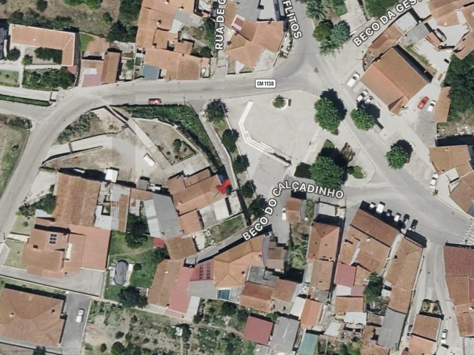 Moradia T3 para Venda em Trouxemil e Torre de Vilela Foto 27