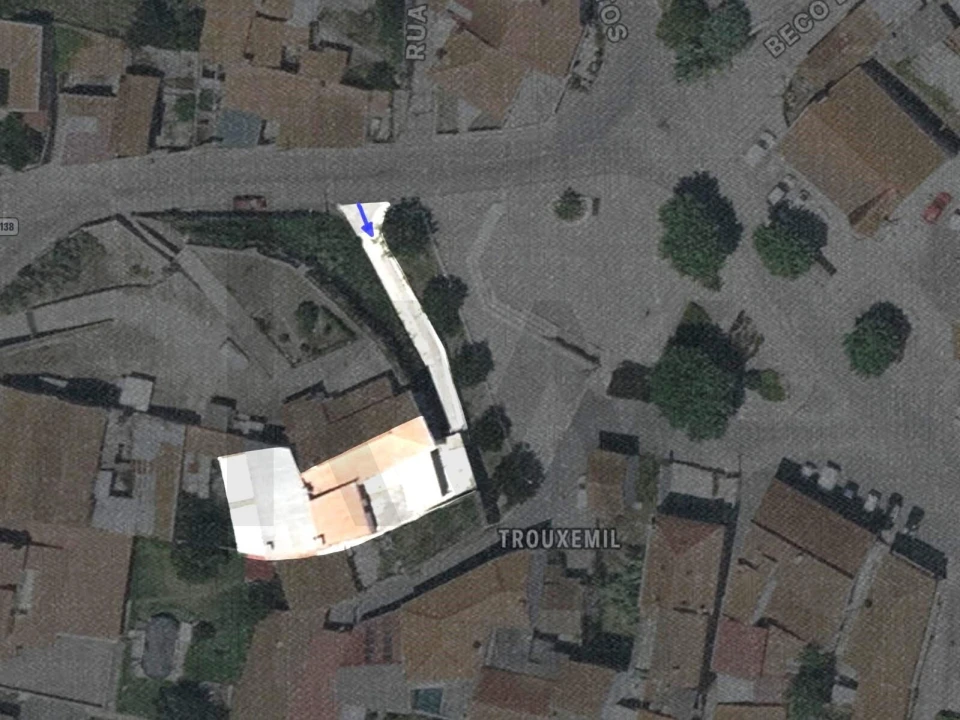 Moradia T3 para Venda em Trouxemil e Torre de Vilela Foto 25