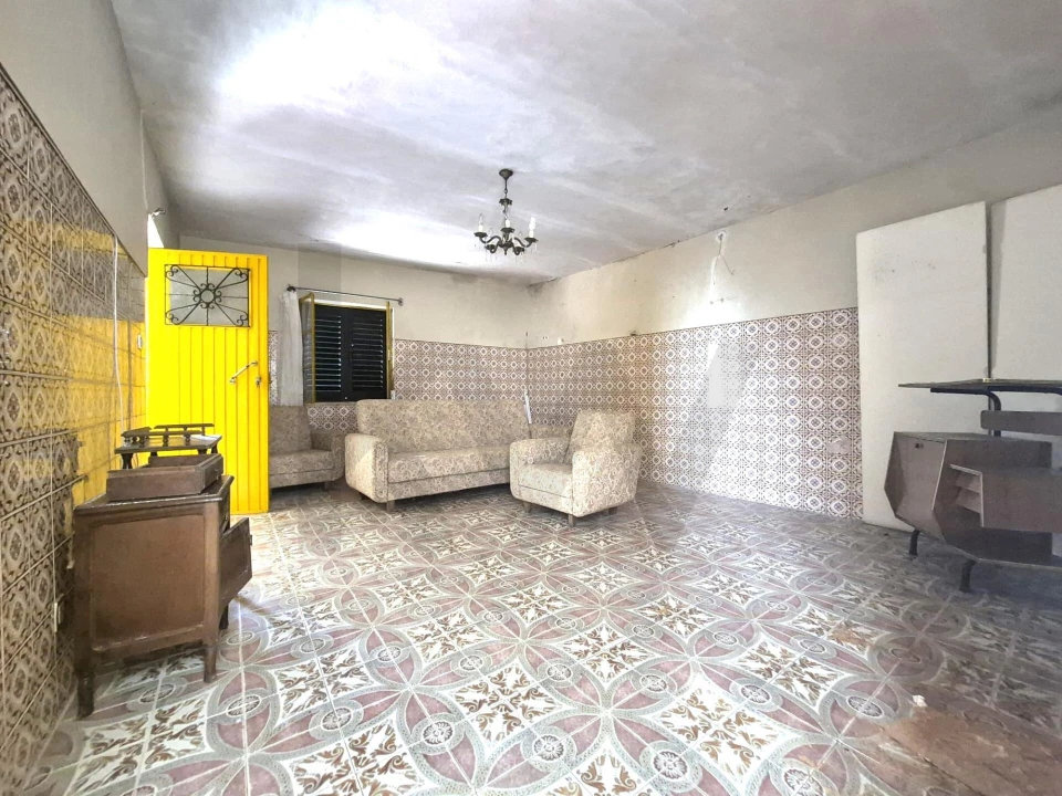 Moradia T3 para Venda em Trouxemil e Torre de Vilela Foto 9