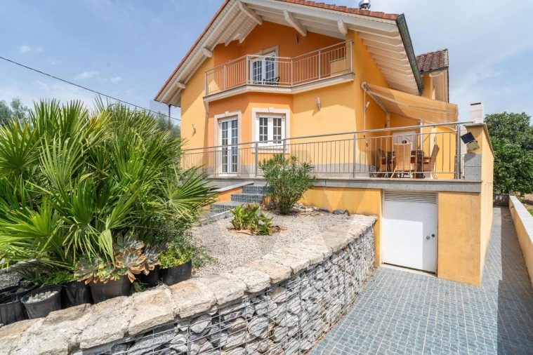 Moradia T5 para Venda em Mortágua, Vale de Remígio, Cortegaça e Almaça Foto 2