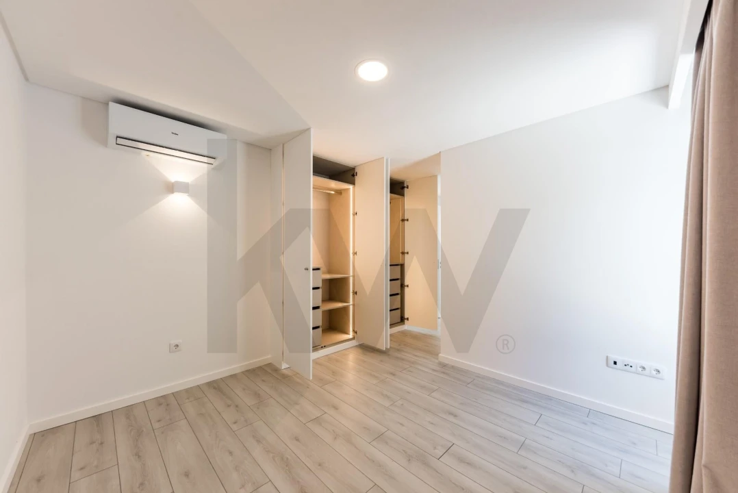 Moradia T3 para Venda em Pontinha e Famões Foto 24