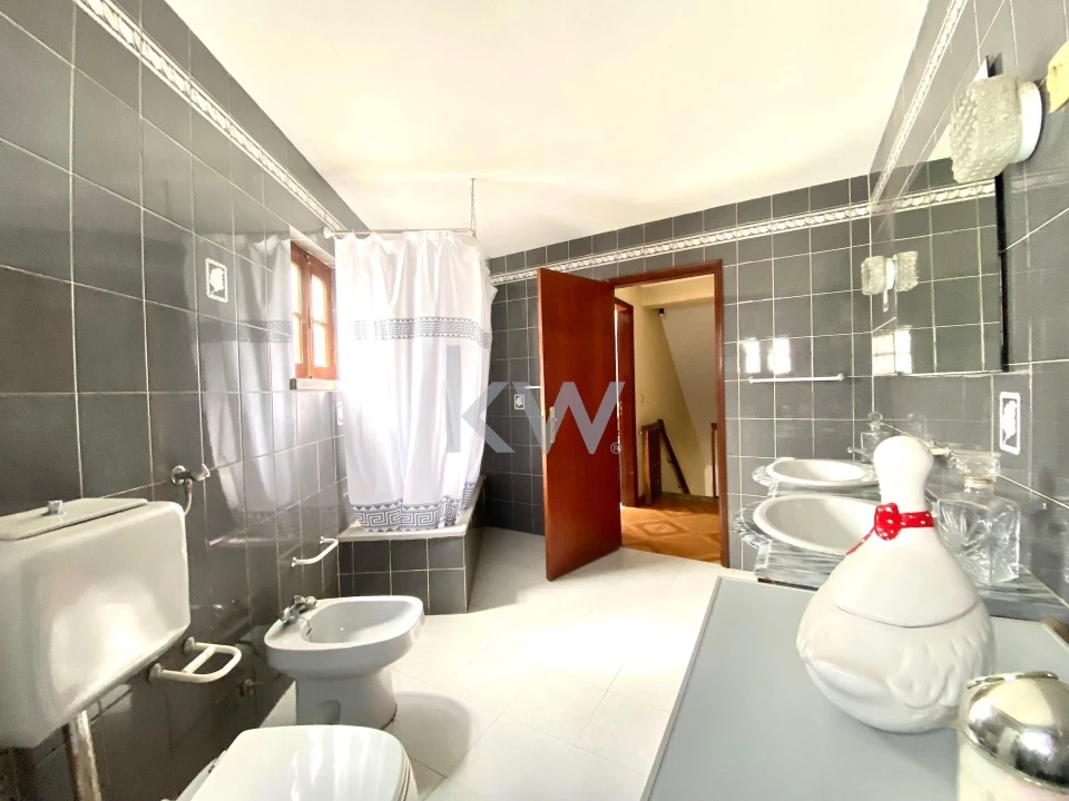 Moradia T6 para Venda em Alpedrinha Foto 27