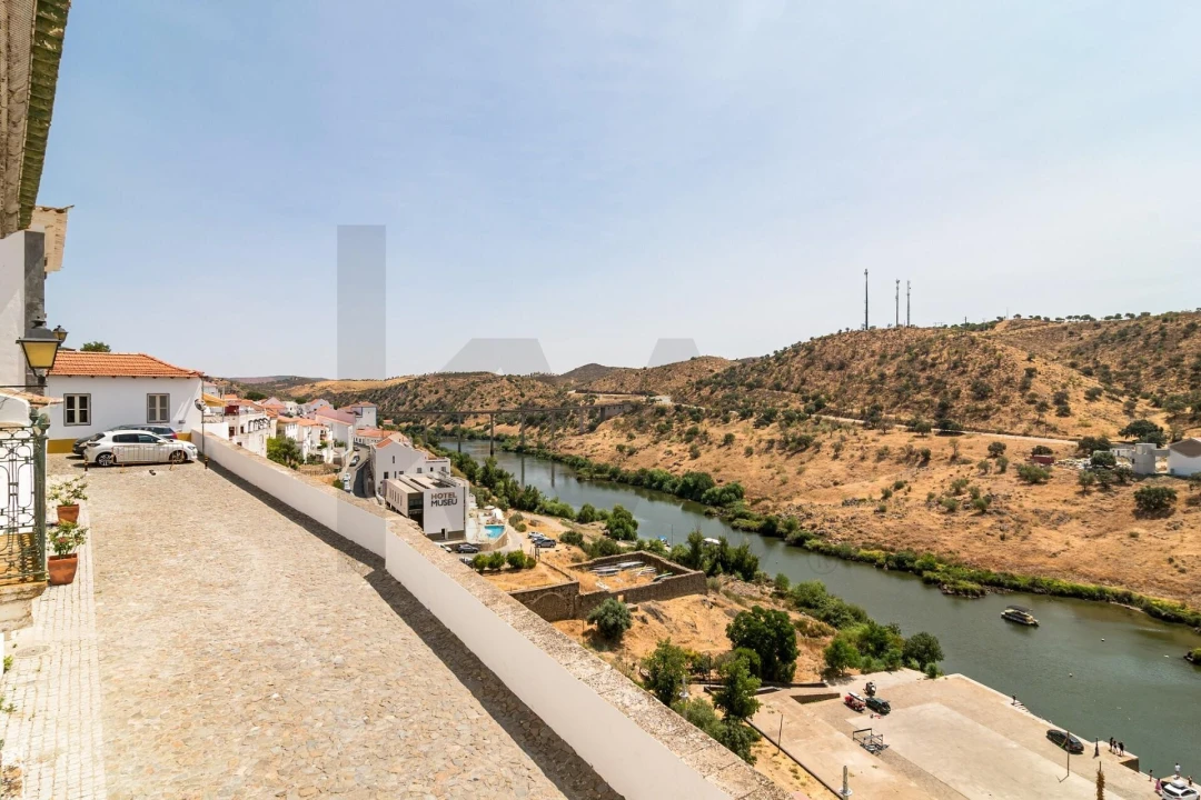 Moradia T15 para Venda em Mertola Foto 23