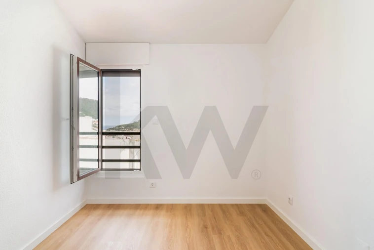 Moradia T4 para Venda em Sesimbra (Santiago) Foto 23