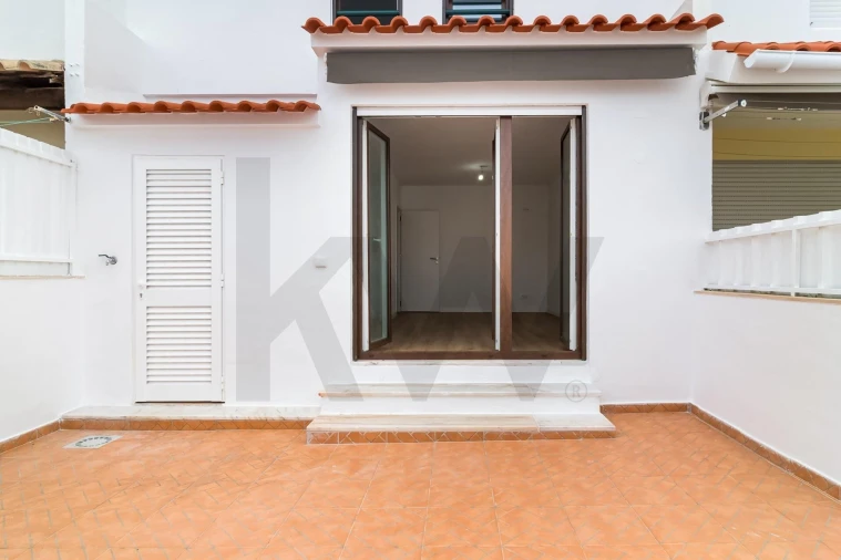 Moradia T4 para Venda em Sesimbra (Santiago) Foto 11