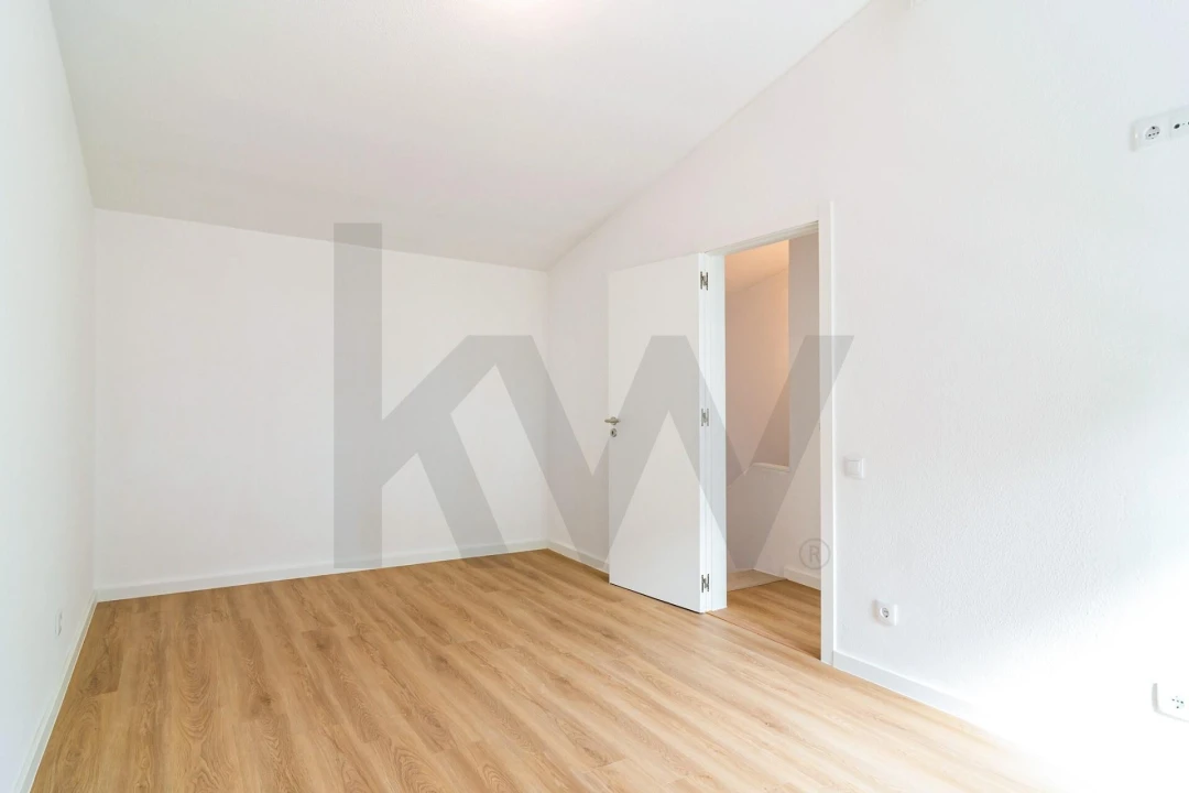 Moradia T4 para Venda em Sesimbra (Santiago) Foto 19