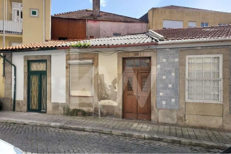 Moradia T2 para Venda em Cedofeita, Santo Ildefonso, Sé, Miragaia, São Nicolau e Vitória Foto 2