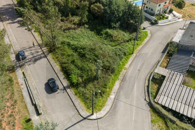 Terreno para Venda em Miranda do Corvo Foto 11