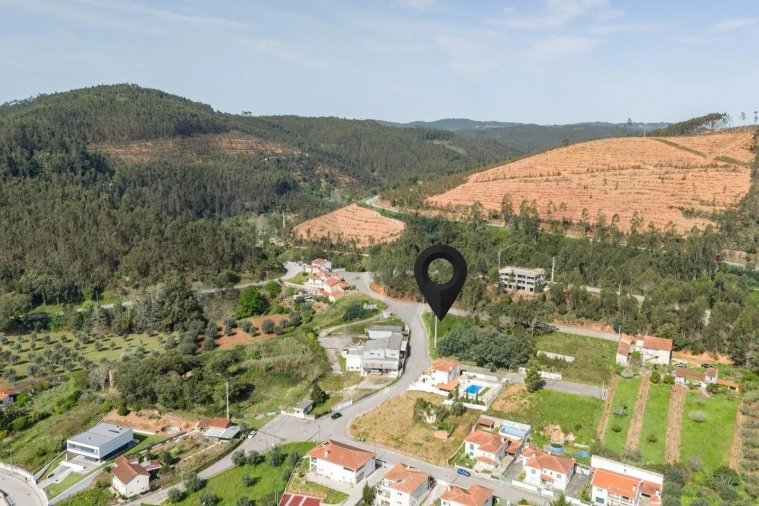Terreno para Venda em Miranda do Corvo Foto 8