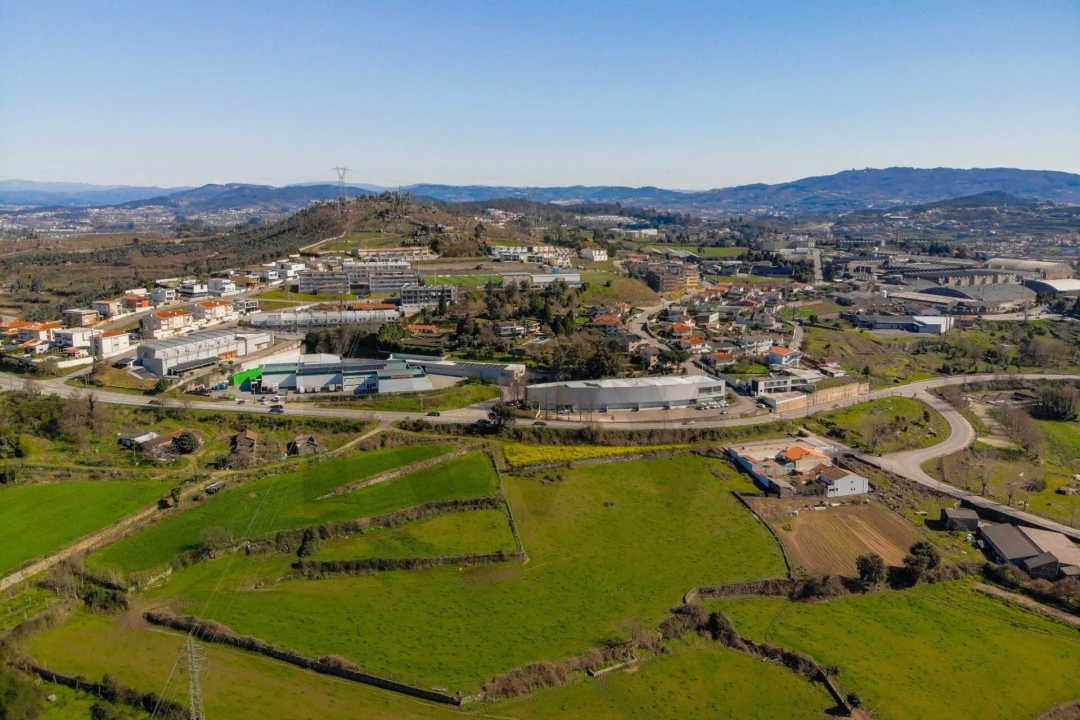 Terreno para Venda em Gondar Foto 66