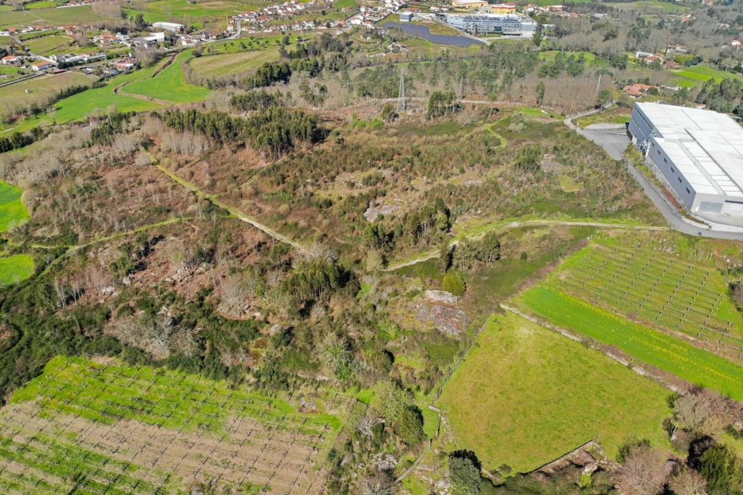 Terreno para Venda em Gondar Foto 37
