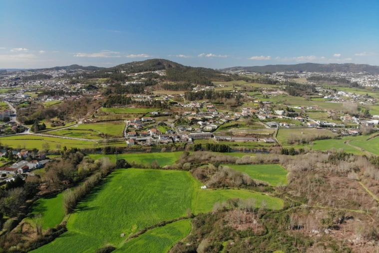 Terreno para Venda em Gondar Foto 46