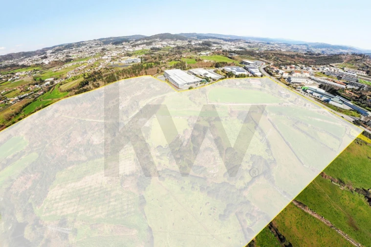 Terreno para Venda em Gondar Foto 74