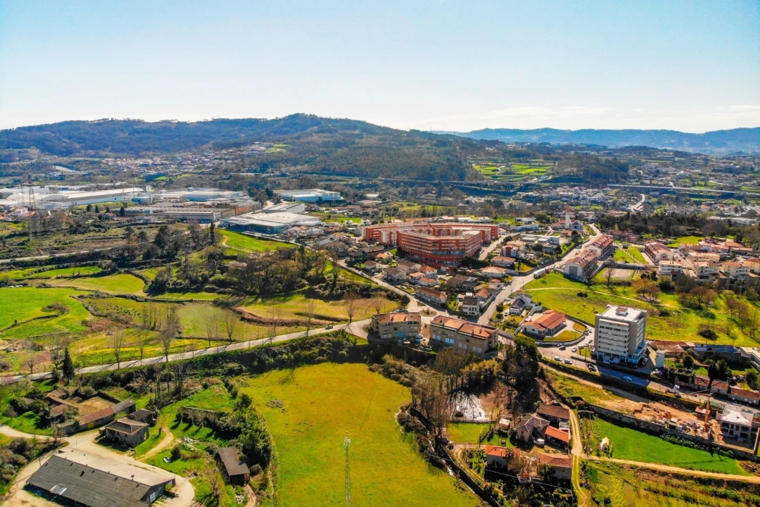 Terreno para Venda em Gondar Foto 71