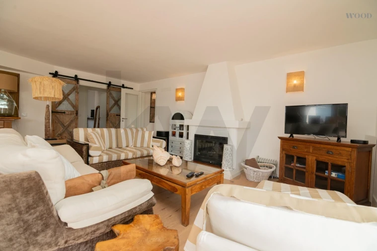 Moradia T4 para Venda em Guia Foto 73