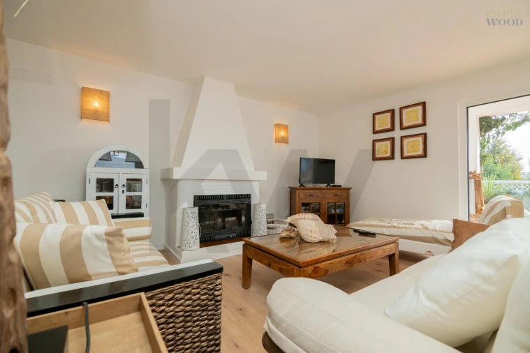 Moradia T4 para Venda em Guia Foto 72