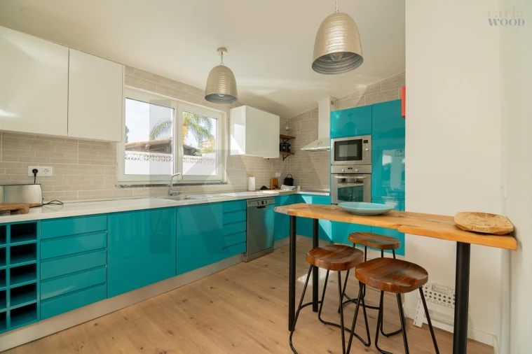 Moradia T4 para Venda em Guia Foto 77