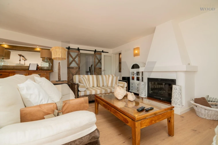 Moradia T4 para Venda em Guia Foto 74