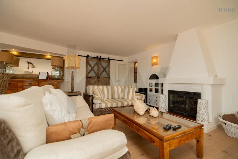 Moradia T4 para Venda em Guia Foto 82