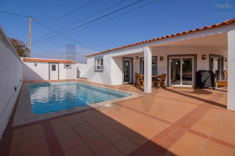 Moradia T4 para Venda em Guia