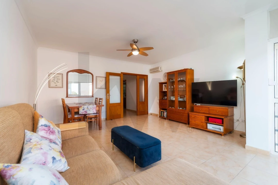 Apartamento T2 para Venda em Vila Real de Santo Antonio Foto 8