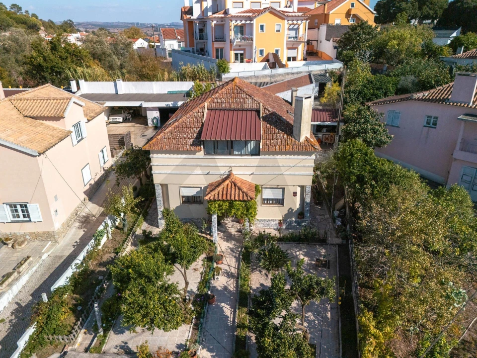 Moradia T3 para Venda em Venda do Pinheiro e Santo Estêvão das Galés Foto 30