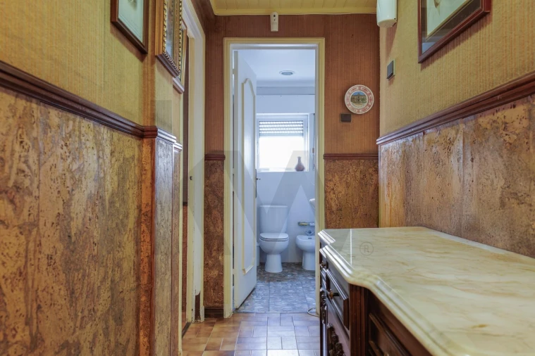 Moradia T3 para Venda em Venda do Pinheiro e Santo Estêvão das Galés Foto 9