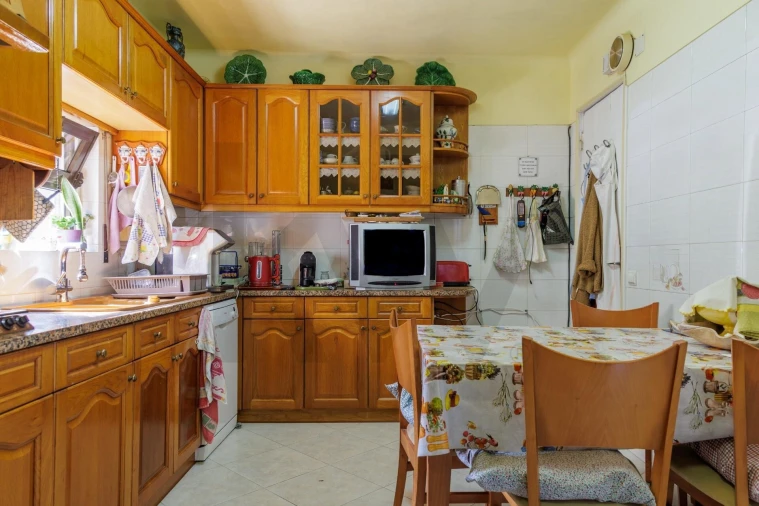 Moradia T3 para Venda em Venda do Pinheiro e Santo Estêvão das Galés Foto 6