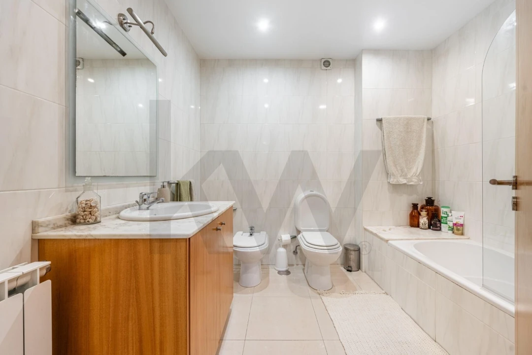 Apartamento T3 para Venda em Vila Praia de Ancora Foto 16