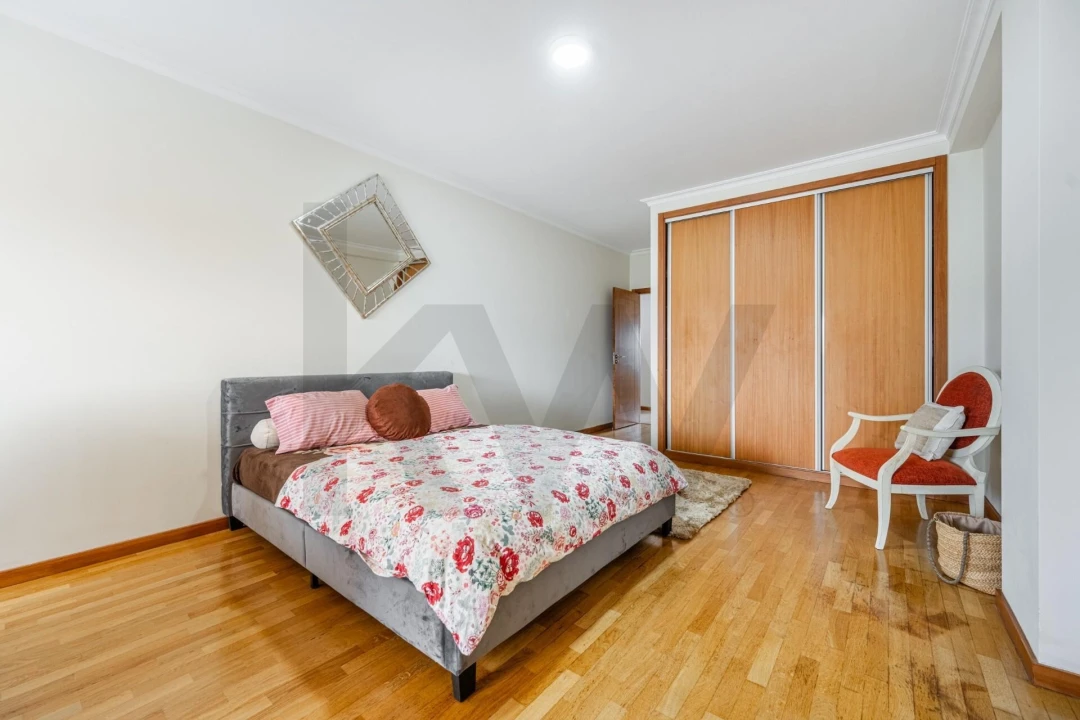 Apartamento T3 para Venda em Vila Praia de Ancora Foto 18