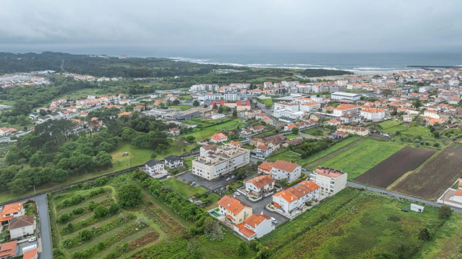 Apartamento T3 para Venda em Vila Praia de Ancora Foto 39