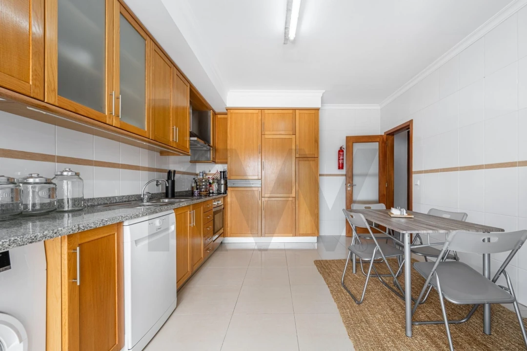 Apartamento T3 para Venda em Vila Praia de Ancora Foto 7