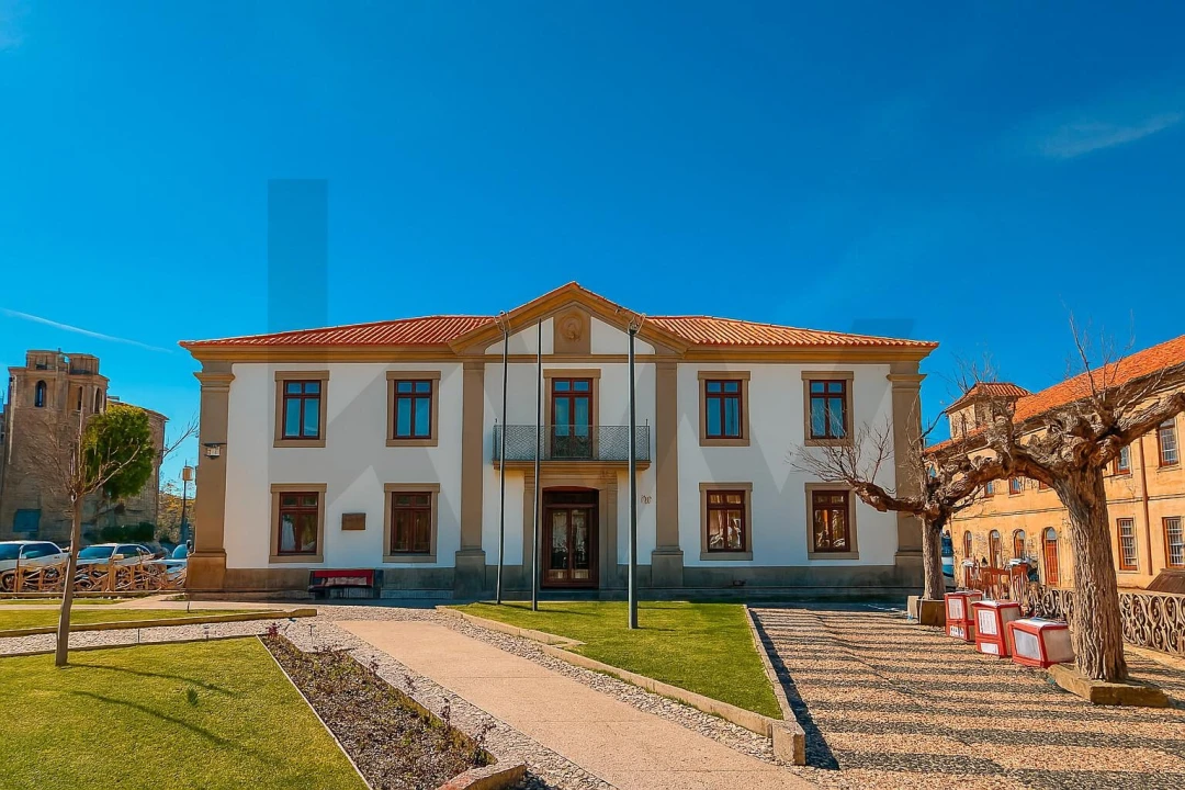 Moradia T5 para Venda em Figueira de Castelo Rodrigo Foto 11