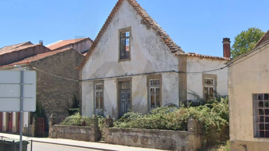 Moradia para Venda em Figueira de Castelo Rodrigo