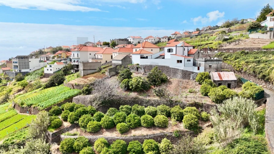 Moradia T3 para Venda em Arco da Calheta Foto 34