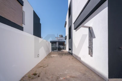 Moradia T4 para Venda em Vialonga