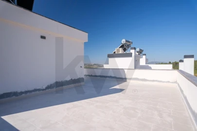 Moradia T4 para Venda em Vialonga