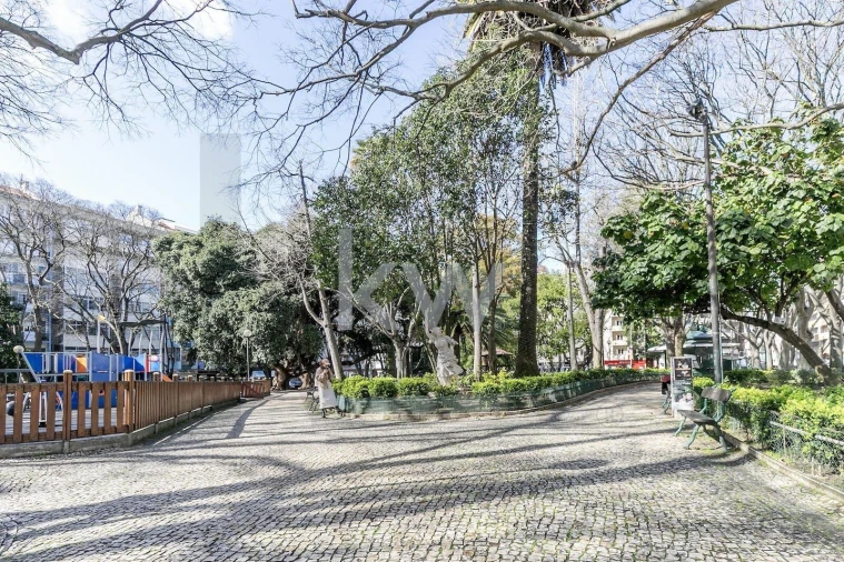 Loja para Venda em Campo de Ourique Foto 22