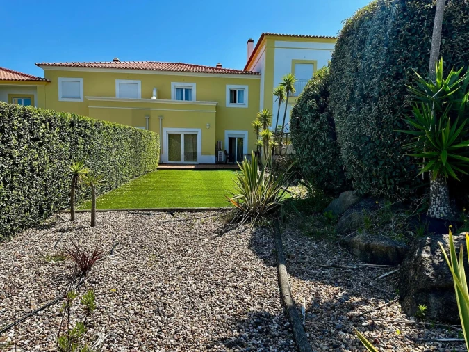 Moradia T3 para Venda em Lourinhã e Atalaia Foto 5