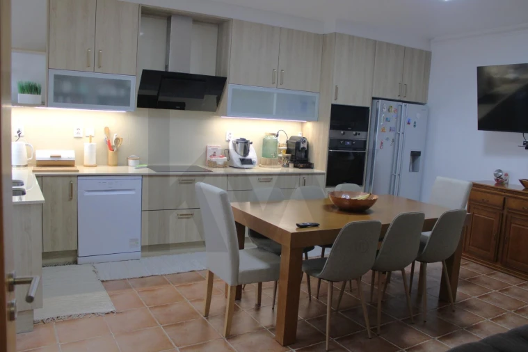 Prédio para Venda em Nossa Senhora da Vila, Nossa Senhora do Bispo e Silveiras Foto 40