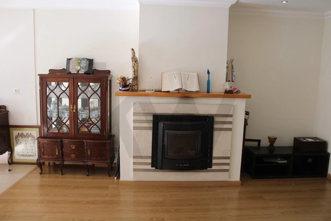 Prédio para Venda em Nossa Senhora da Vila, Nossa Senhora do Bispo e Silveiras Foto 43